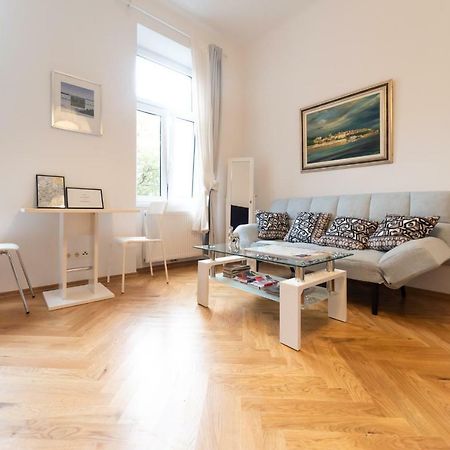 Prater Studio Next Fair, Un, Wu And City Center Apartment Виена Екстериор снимка