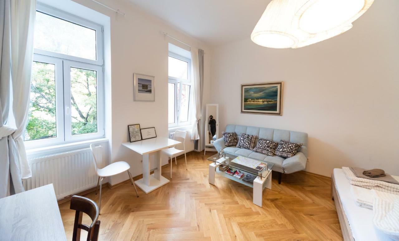 Prater Studio Next Fair, Un, Wu And City Center Apartment Виена Екстериор снимка