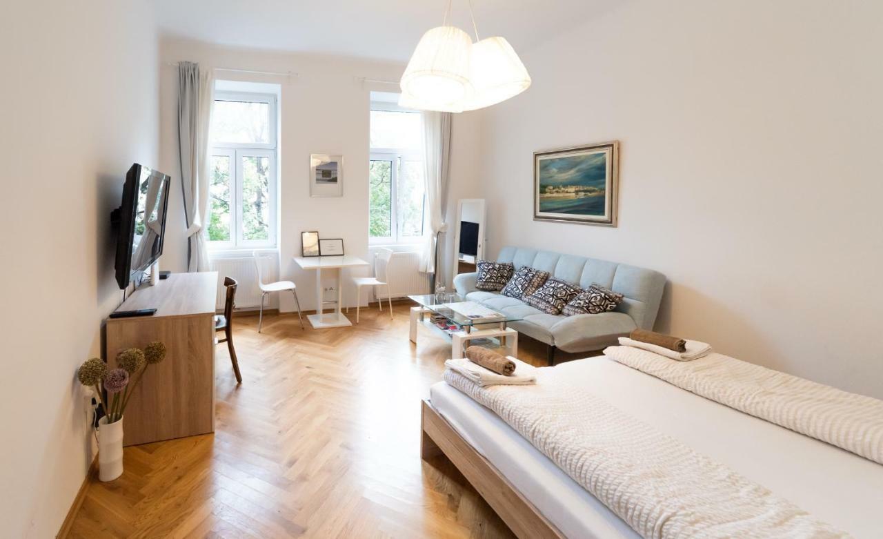 Prater Studio Next Fair, Un, Wu And City Center Apartment Виена Екстериор снимка